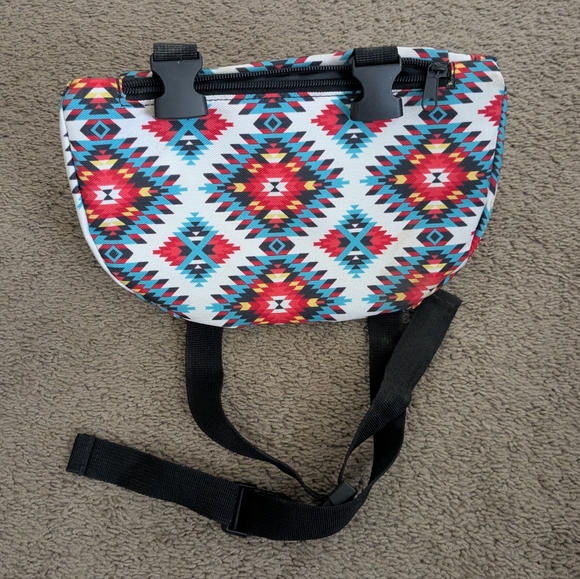 Aztec Pattern Saddle Sack - Picture 2 of 5